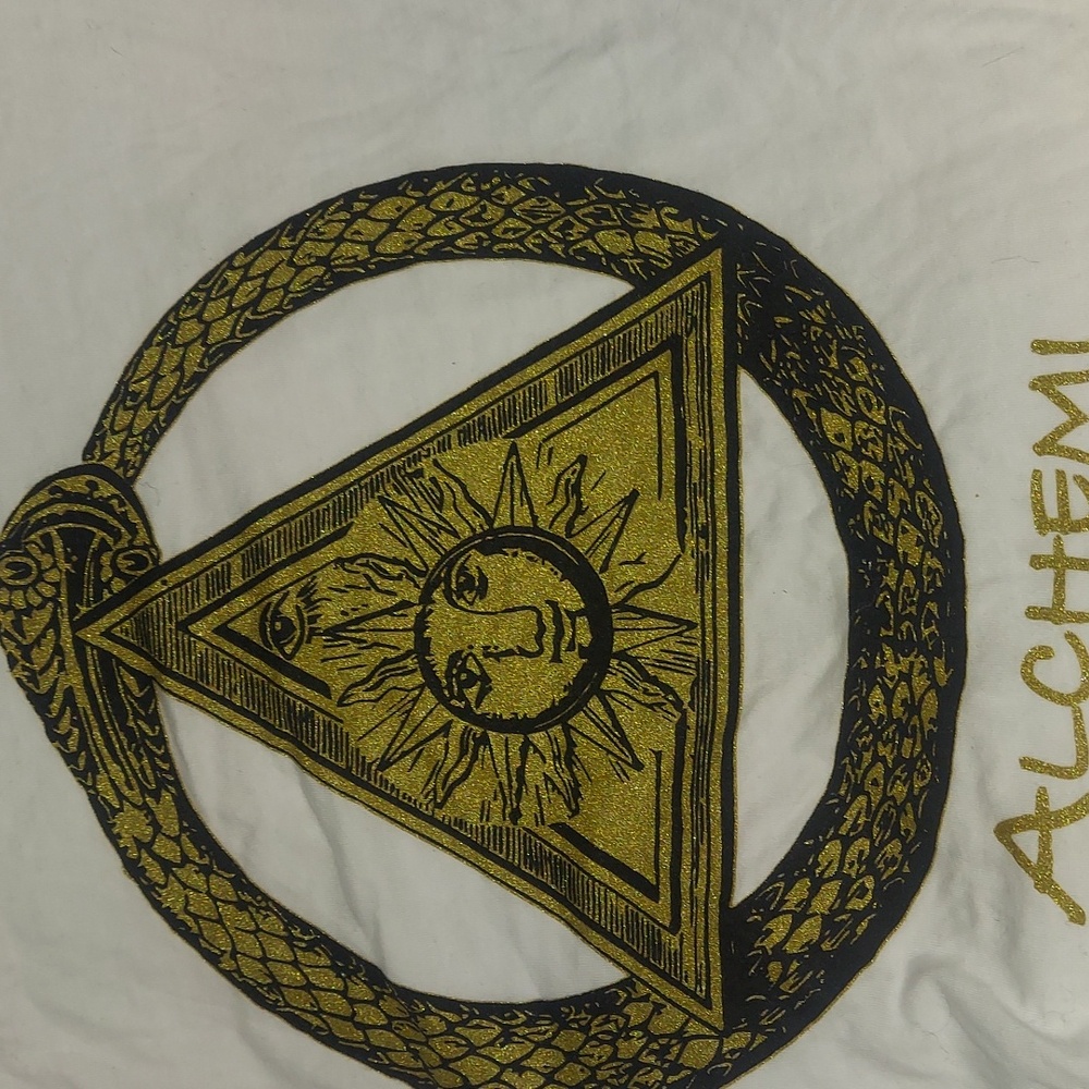 Gold Tone Occult Alchemy(I) Graphic Tee.